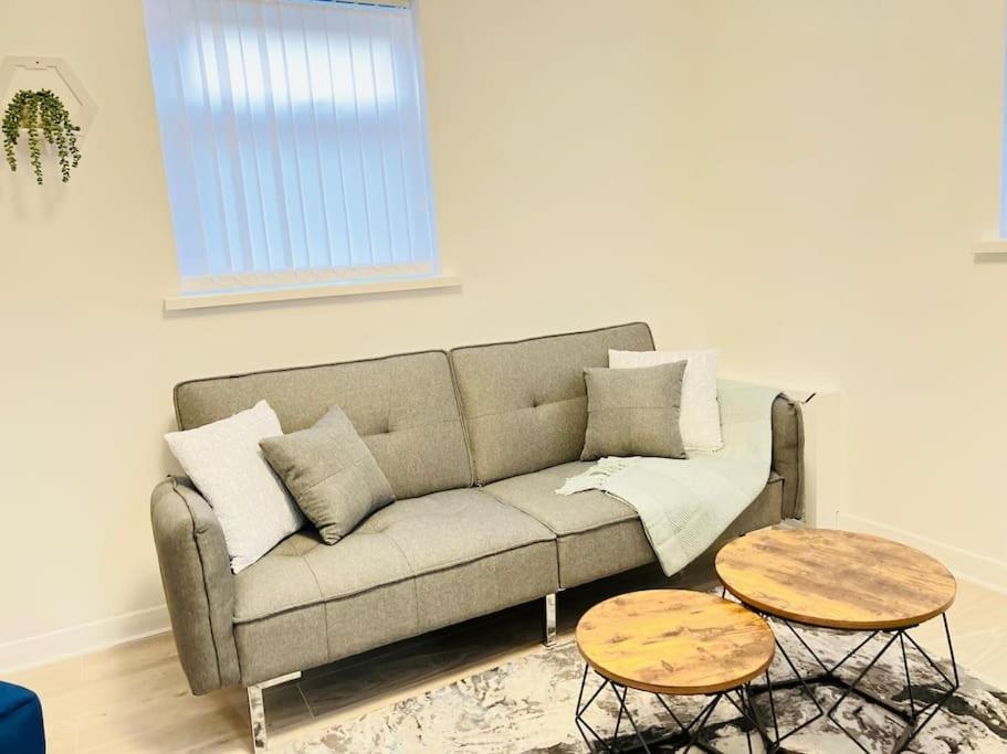 New Fully Furnished Cosy Home Balderton Ngoại thất bức ảnh
